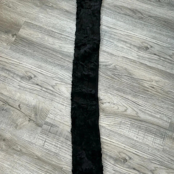 Parkhurst faux Fur Neck Warmer - Picture 3 of 8